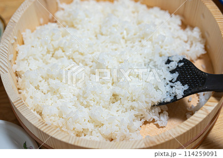 酢飯 鮨飯 お寿司 114259091