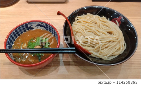 三田製麺所の期間限定メニュー「梅つけ麺」 三田製麺所の期間限定メニュー「梅つけ麺」 114259865