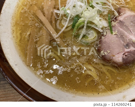 味噌ラーメン 濃厚みそスープの麺料理 114260241