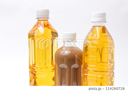 のみもの, 飲物, 飲料水, ペットボトル, 飲み物, 水分,水分補給,冷たい,ドリンク,ボトル のみもの, 飲物, 飲料水, ペットボトル, 飲み物, 水分,水分補給,冷たい,ドリンク,ボトル 114260726