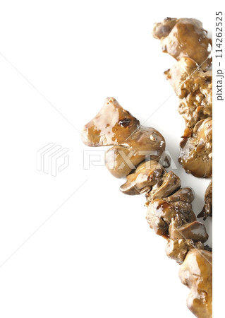 焼き鳥、レバーを白背景で撮影 焼き鳥、レバーを白背景で撮影 114262525