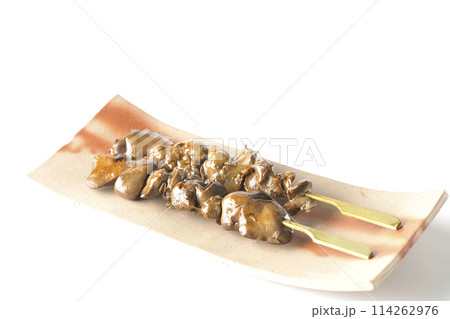 焼き鳥、レバーを白背景で撮影 114262976