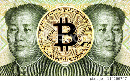 Golden Bitcoin and double Mao Zedong portrait from one Chinese Yuan banknote Golden Bitcoin and double Mao Zedong portrait from one Chinese Yuan banknote 114266747