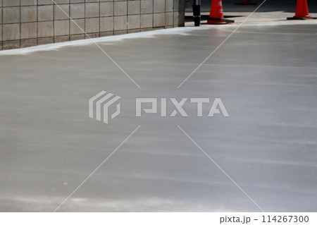 土間コンクリート表面(金ゴテ仕上げ) 土間コンクリート表面(金ゴテ仕上げ) 114267300