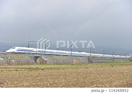 東海道新幹線 三島ー新富士 JR東海 700系 C編成 のぞみ ひかり こだま 東海道新幹線 三島ー新富士 JR東海 700系 C編成 のぞみ ひかり こだま 114268952