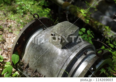 ロボットに見える配管 ロボットに見える配管 114269603