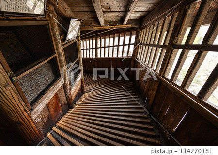 会津さざえ堂の内部 114270181