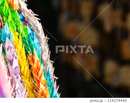 祈りの景色　千羽鶴 114274440