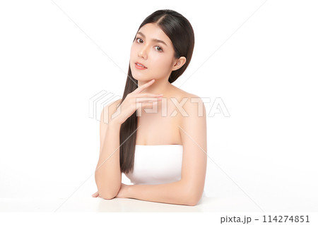 Beautiful young asian woman with clean fresh skin on white background, Face care, Facial treatment, Cosmetology, beauty and spa, Asian women portrait. Beautiful young asian woman with clean fresh skin on white background, Face care, Facial treatment, Cosmetology, beauty and spa, Asian women portrait. 114274851
