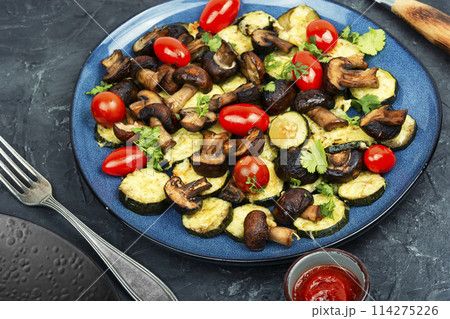 Tasty baked vegetables, healthy food. 114275226