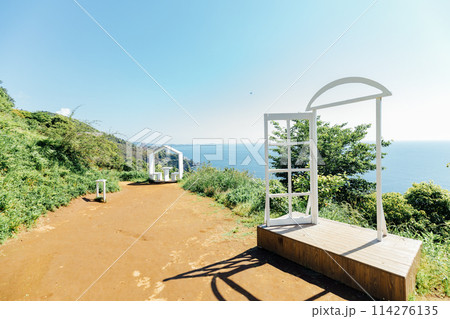 《静岡県》　熱海のACAO FOREST　SNS映えスポット　フォトフレームドア 114276135