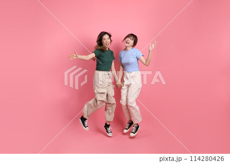 Happy with friends Happy with friends 114280426