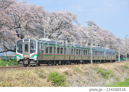 東北本線 船岡ー大河原 JR東日本 E721系 P-35+P-29編成(仙台) 東北本線 船岡ー大河原 JR東日本 E721系 P-35+P-29編成(仙台) 114280516