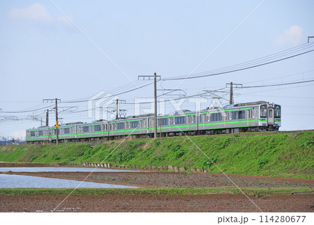 信越本線 押切ー見附 JR東日本 E127系 V10+V5+V9編成(新潟) 信越本線 押切ー見附 JR東日本 E127系 V10+V5+V9編成(新潟) 114280677