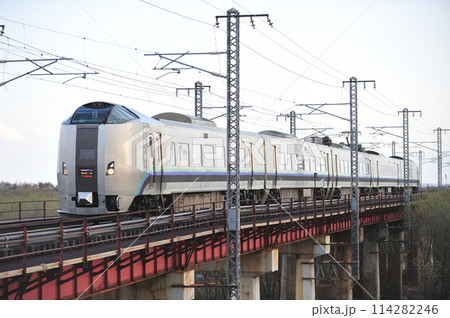 函館本線　江別ー豊幌　JR北海道　789系1000番台　HL-1007編成（札幌）　スーパーカムイ 114282246
