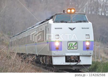 石北本線　端野ー緋牛内　JR北海道　キハ183系（苗穂）　オホーツク 114282508