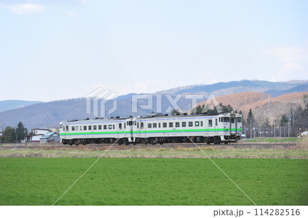 石北本線　東相内ー相内　JR北海道　キハ40-721+キハ40-1714（旭川） 114282516