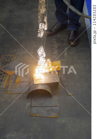 Laser metal cleaning. Metal laser cleaning with portable equipment. Metal cleaning with laser from rust. New modern innovative technologies. Highly concentrated powerful radiation. Cleansing laser. 114283283