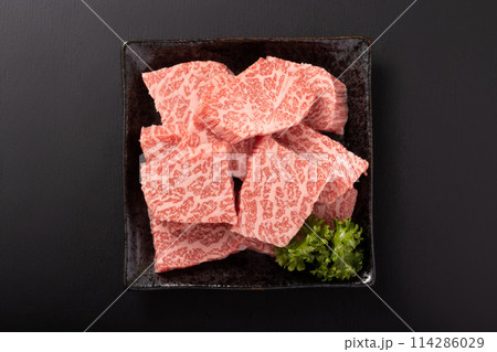 ［宮城県産］黒毛和牛　ひとくちステーキ用 114286029