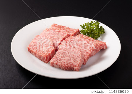 ［宮城県産］黒毛和牛　ひとくちステーキ用 114286030