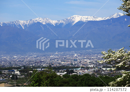 南アルプス 甲府盆地の風景 南アルプス 甲府盆地の風景 114287572