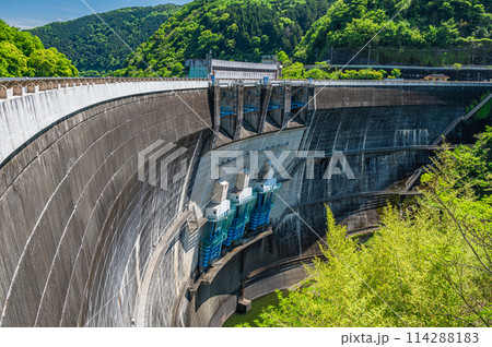 天ケ瀬ダム　京都府宇治市 114288183