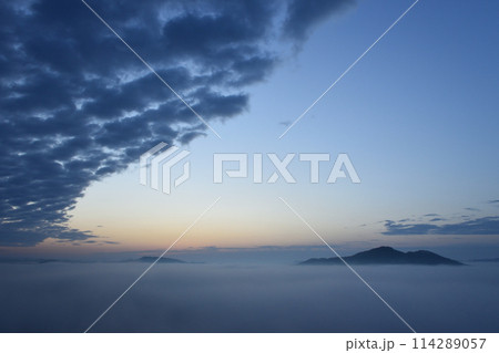 鎌倉山の雲海、茂木、栃木県 鎌倉山の雲海、茂木、栃木県 114289057