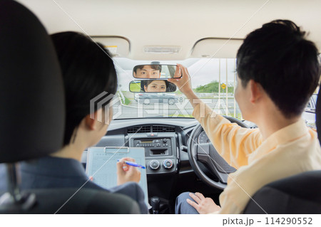 免許 車 教習所 ミラー調整 免許 車 教習所 ミラー調整 114290552