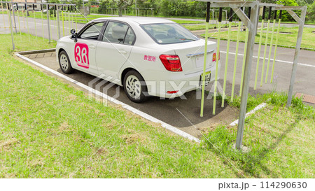免許　車　教習所　縦列駐車 114290630