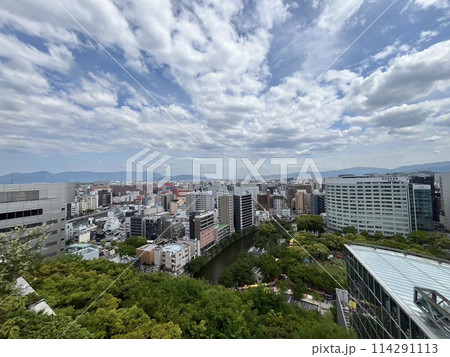 福岡市中央区「アクロス福岡」から天神中央公園・中洲方面を撮影 福岡市中央区「アクロス福岡」から天神中央公園・中洲方面を撮影 114291113