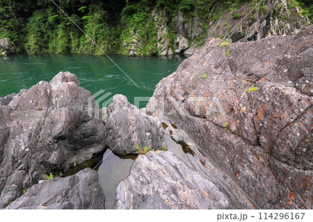 日本最古の石発見地 114296167