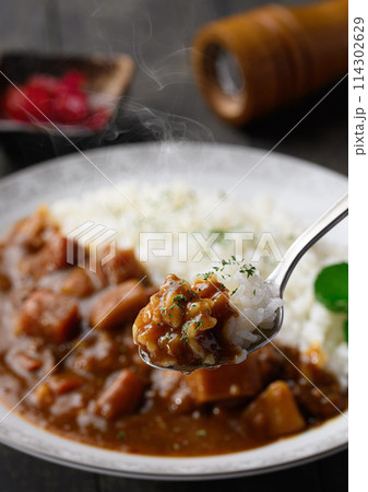 お野菜たっぷりのカレーライス お野菜たっぷりのカレーライス 114302629