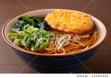 コロッケ蕎麦 114303858