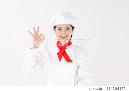 ミドル女性　コック服　OK 114304173