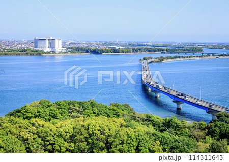 浜松市、浜名湖ガーデンパークからの眺め（浜名湖大橋方面） 114311643