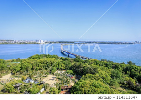 浜松市、浜名湖ガーデンパークからの眺め（浜名湖大橋方面） 114311647
