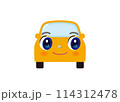 目を横に向けて微笑む、かわいいイエローの車（正面） 114312478