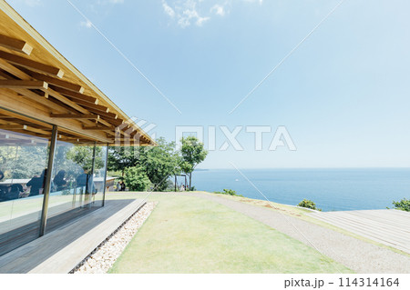 《静岡県》　熱海のACAO FOREST　絶景カフェCOEDA HOUSE 114314164