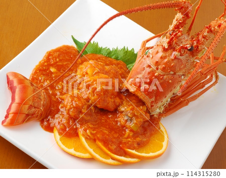 伊勢海老で作る海老チリ 伊勢海老で作る海老チリ 114315280