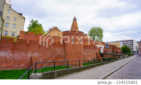 Barbican fortress in the historic center of Warsaw. Poland. Barbican fortress in the historic center of Warsaw. Poland. 114315801