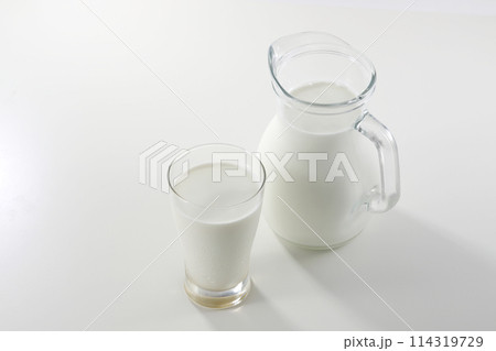 牛乳 ミルク 牛乳 ミルク 114319729