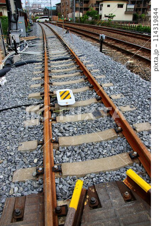 進む準備段階… 高架化に向け線路切替工事を目前に控えた『春日部～北春日部駅間』上り本線 114319844