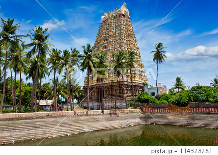 Gopura tower and temple tank of Lord Bhakthavatsaleswarar Temp 114328281
