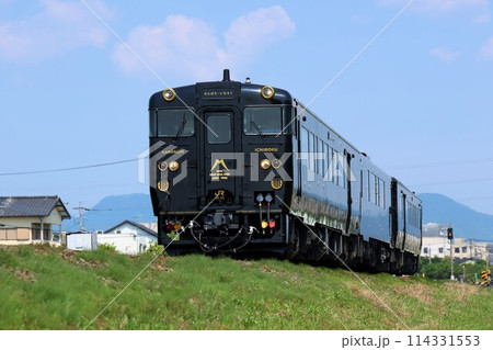 【JR九州】2R形「いちろく」（久大本線：筑後吉井〜田主丸） 114331553