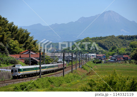 山陰線を走る381系L特急やくも16号 山陰線を走る381系L特急やくも16号 114332119
