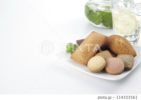 洋菓子_焼き菓子 114333561