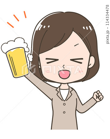 ビールを持って乾杯するビジネスウーマンの上半身イラスト 114334478