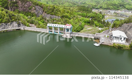 広島県世羅郡【三川ダム】ドローン空撮_MKD_No01 114345138