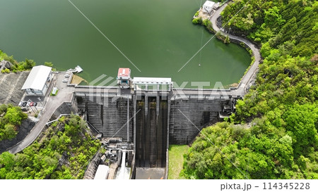 広島県世羅郡【三川ダム】ドローン空撮_MKD_No16 広島県世羅郡【三川ダム】ドローン空撮_MKD_No16 114345228
