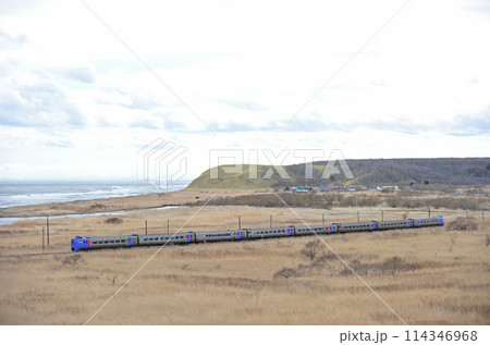 根室本線　尺別ー音別　JR北海道　キハ283系　スーパーおおぞら 114346968